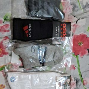 Socks 4 Pair