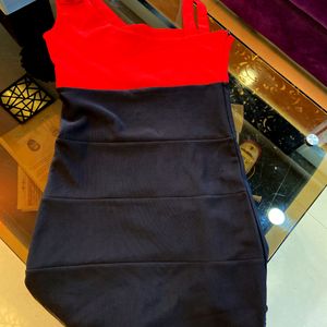 Red And Black One Piece 💜🥂