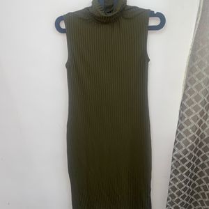 High neck Ribbed bodycon Midi dress