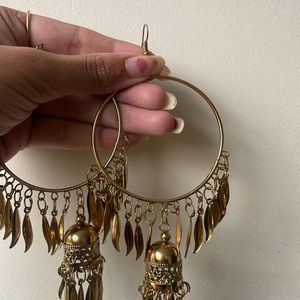 Golden Jhumka’s