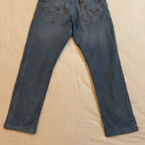 Louis Philippe Jeans