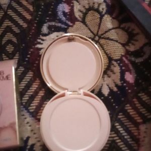 lakme compact