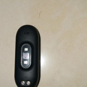 Mi Band 4 Capsule ( No Strap)