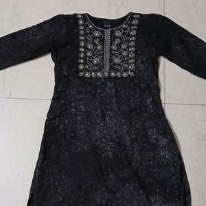 Black Kurti