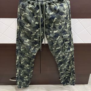 Levi’s Military Print Cargos