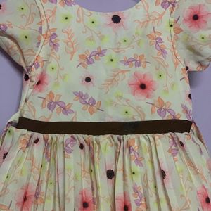 Floral Frock For Girls With Lining 4-6 Years