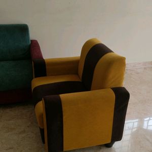 Mini Sofa But Weight Carry Upto 80 Kg.