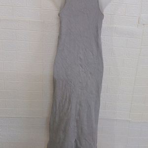 BACK SLIT GREY DRESS