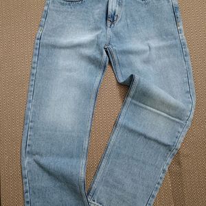 Straight fit jeans