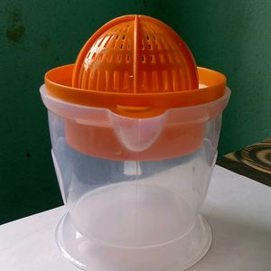 Bright Orange Juicer