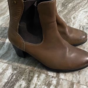 Brown Classy Boots