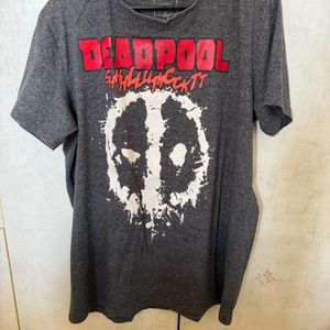 oversized dead pool tee