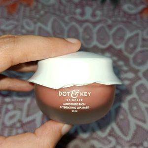 Dot & Key Lipbalm