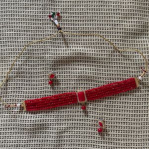 3 Choker Sets