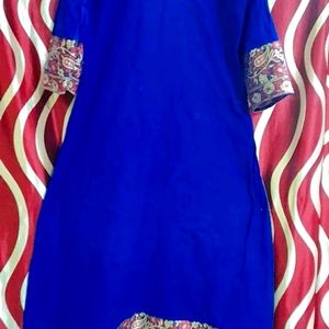 Royal Blue Kurti 💙 With Fine 🙂 Condition