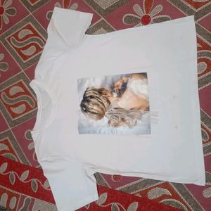 White Beautiful Tshirt Fancy