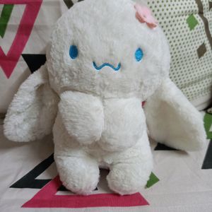 Non-authentic Cinnamoroll Plushie