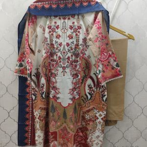 Pakistani Suits