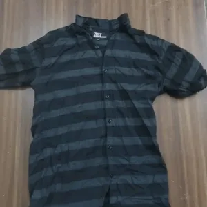 Selling A Good Condition Shirt 👕 ✨️