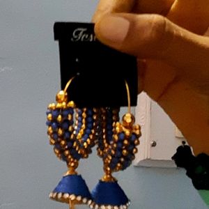 Earrings(Jhumka)