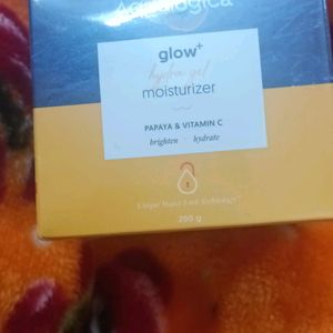 Combo Of Aqualogica Sunscreen And Moisturizer