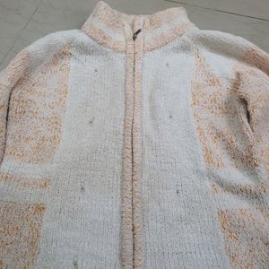 Ladies Sweater ,L Size