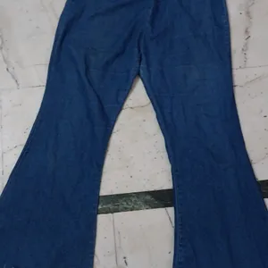 Bootcut Jeans