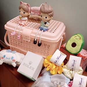 Asthetic Gift Hamper For Girls 🩷