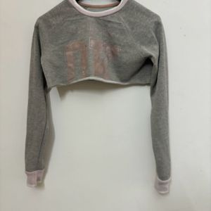 Crop Pullover Sweatshirt