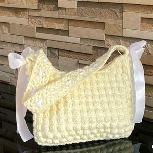 Crochet Cream Popcorn Ribbon Bag