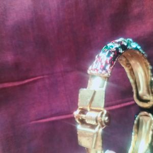 Jaipuri Pendent,Earrings and Bracelet Set