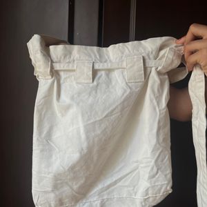 White Canvas Shoulder/crossbody Bag