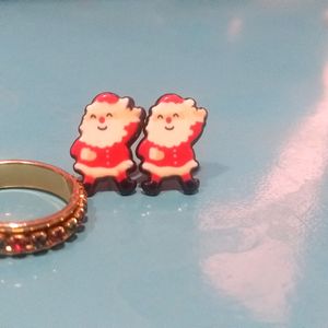 Diamond Ring and Santa Earring Top..