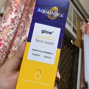 Aqualogica Face Wash