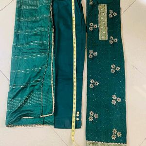 Embroided Kurta Pant With Dupatta Like New