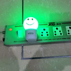 Emoji Elite Night Lamp Green Smiley