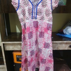 Beautiful Floral Kurta Pink And White colour