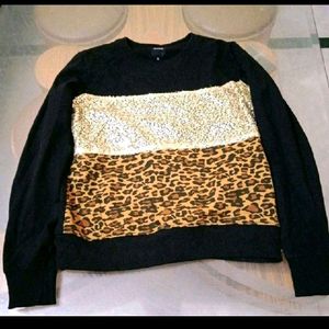 Women Sweatshirt In Size -34