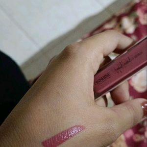 Pink Shade Liquid Lipstick