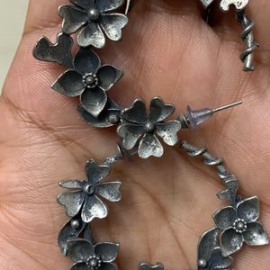 Flower Print Oxodised Earing