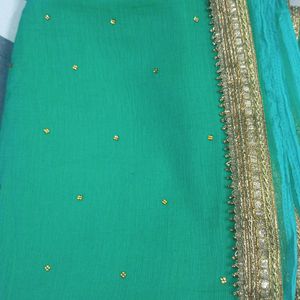 Women Embroidered Green Saree