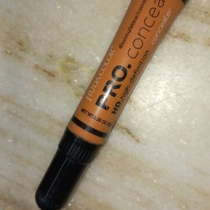 Huda Color Pro Concealer