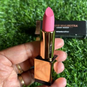 MYGLAMM Manish Malhotra Powder Matte Lipstick