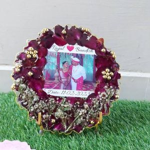 Resin Couple Frame