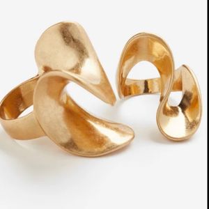 H&M Abstract Rings (pack of 2)