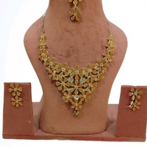 AD 01 jewellery sets