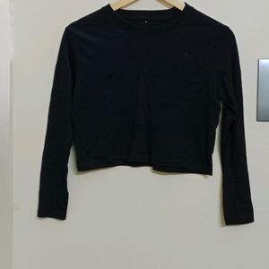 New Black Full Sleeve Croptop