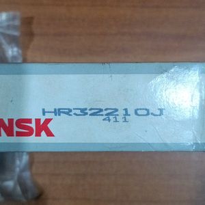 NSK Roller bearing HR32210J