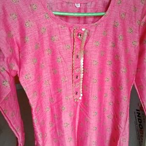 Burgandi Women Kurti