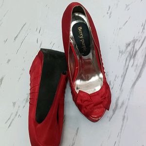 Red Bow High Heels Stellitoes Pumps